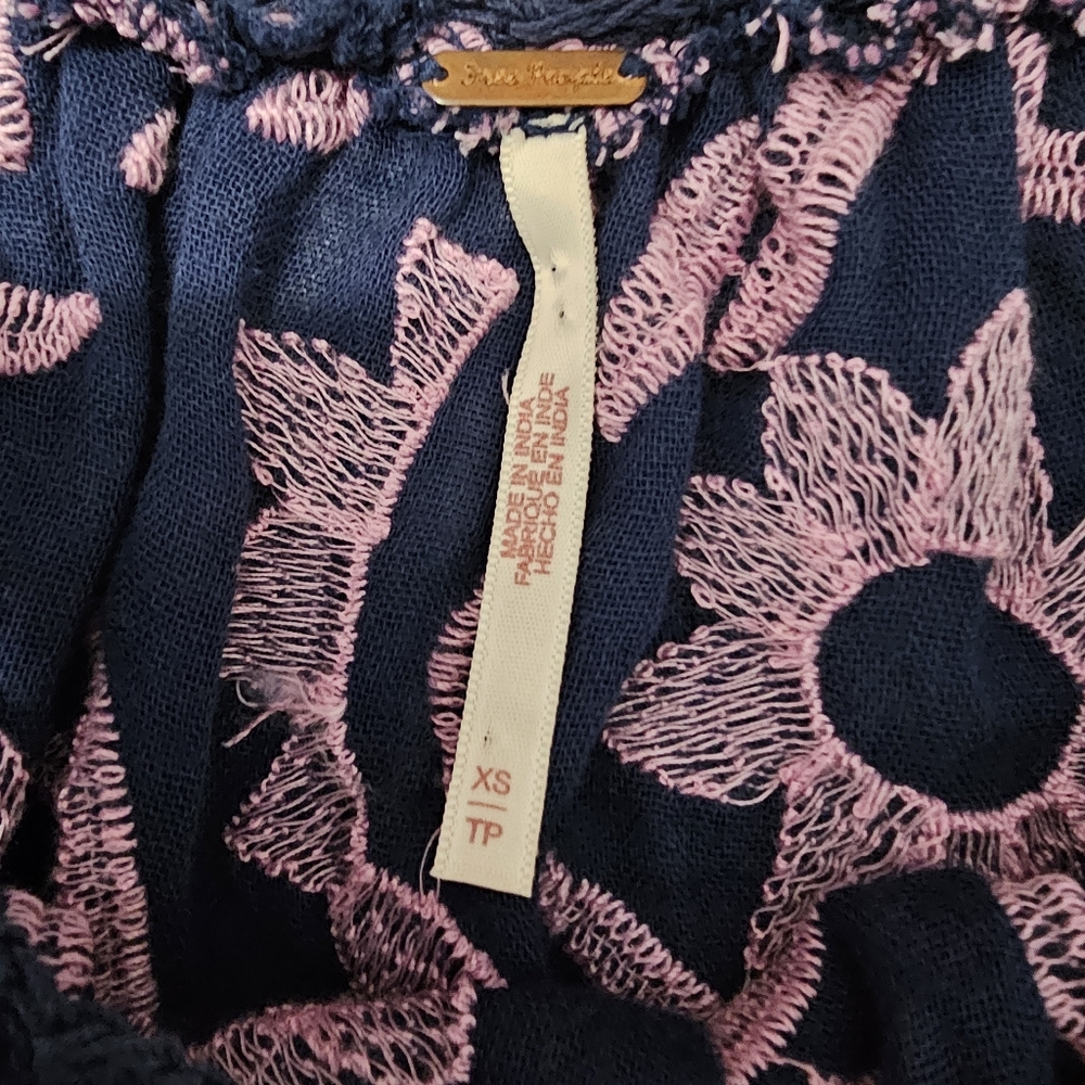 Free People Soleil Embroidered Crop Top Navy/Pink Bohemian Sz XS (oversized) - Picture 5 of 7